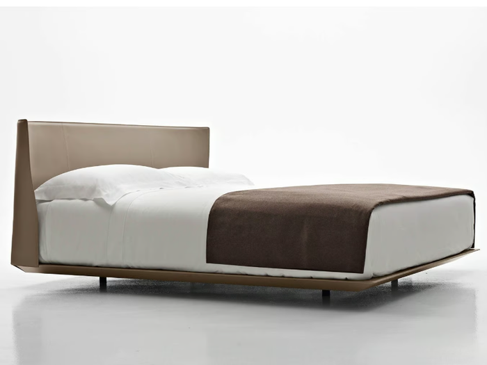 ALYS - Tanned leather double bed with upholstered headboard _ B&B Italia